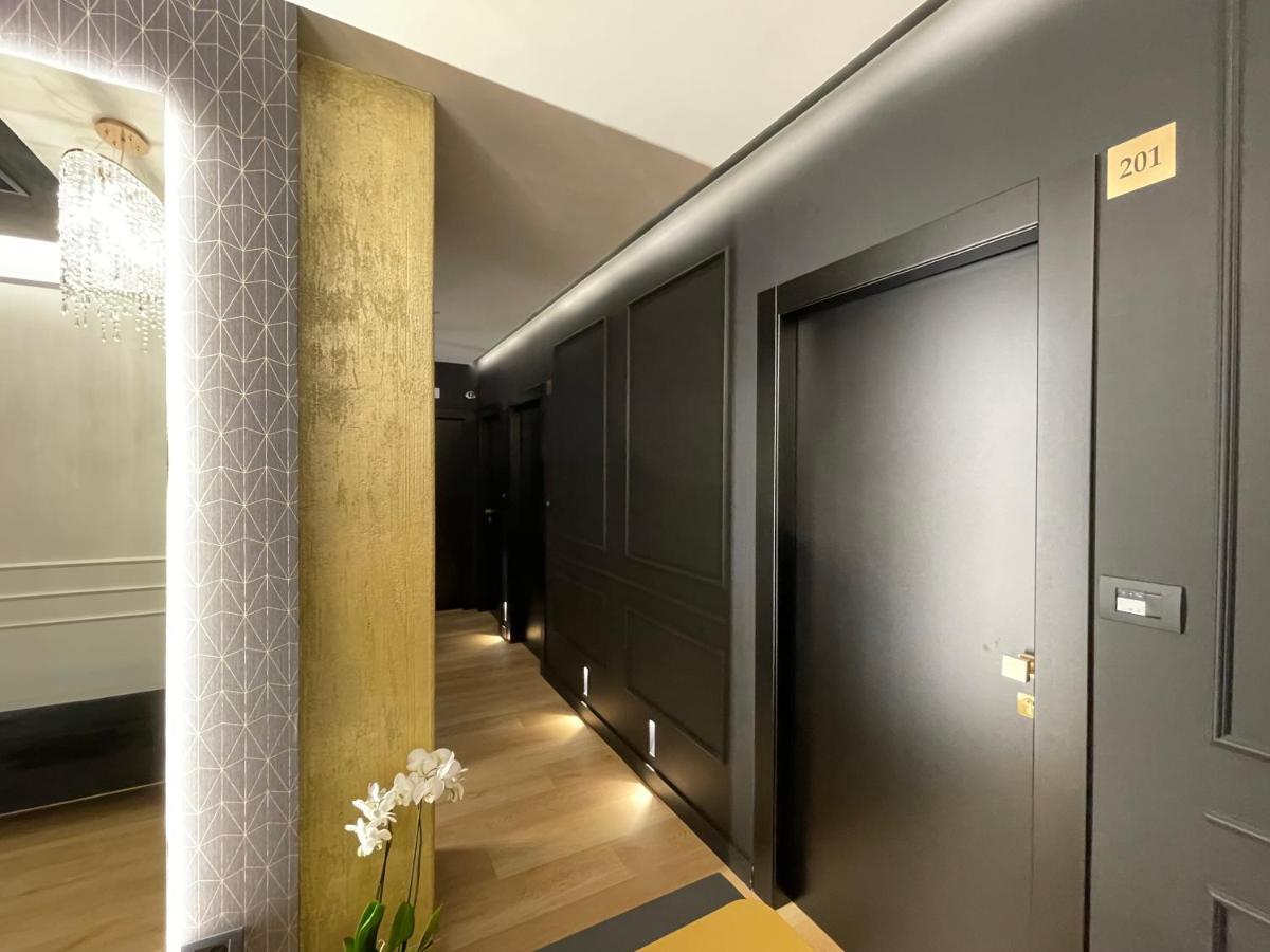Plebiscito Boutique Rooms Neapel Exteriör bild