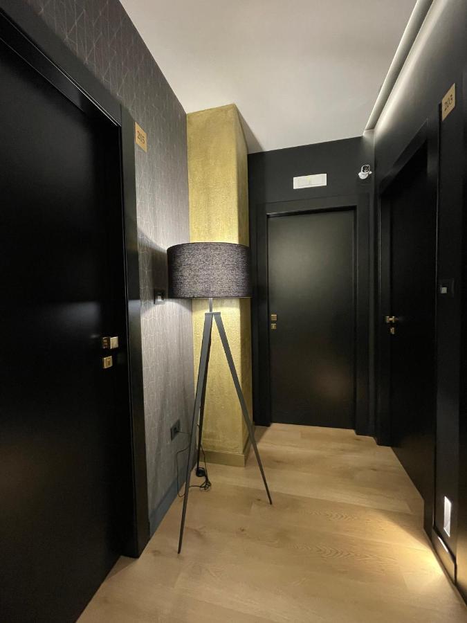 Plebiscito Boutique Rooms Neapel Exteriör bild