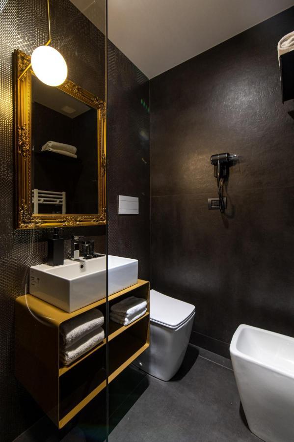 Plebiscito Boutique Rooms Neapel Exteriör bild